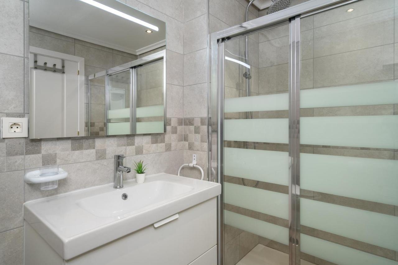 Stunning 3Br Flat Near Beach And Puerto Marina By Costarentals - Ref 150 Benalmádena Esterno foto